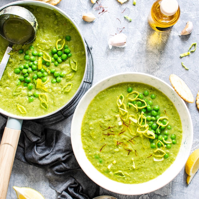green peas soup, green pee soup recipe, green split tea soup, thrivegan, vegan